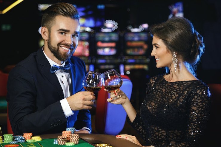 Sesi bermain Big Bass Bonanza menunjukkan opsi denominasi dan pengaturan taruhan di betslot